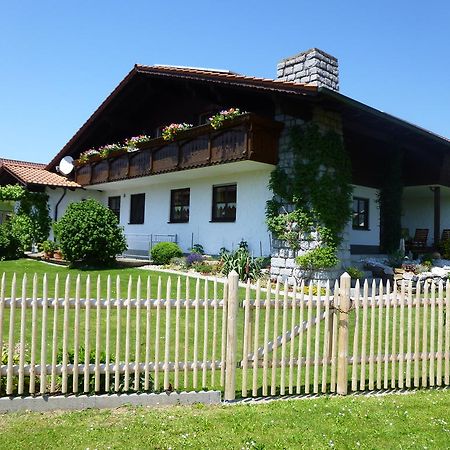 Gaestehaus Fischer Eschlkam Exterior foto